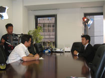 thenews_syu02.jpg